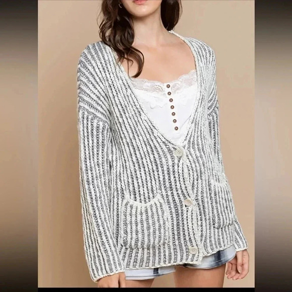 POL Sweaters - POL Anthropologie Women's Sweater Cardigan - Size Small
